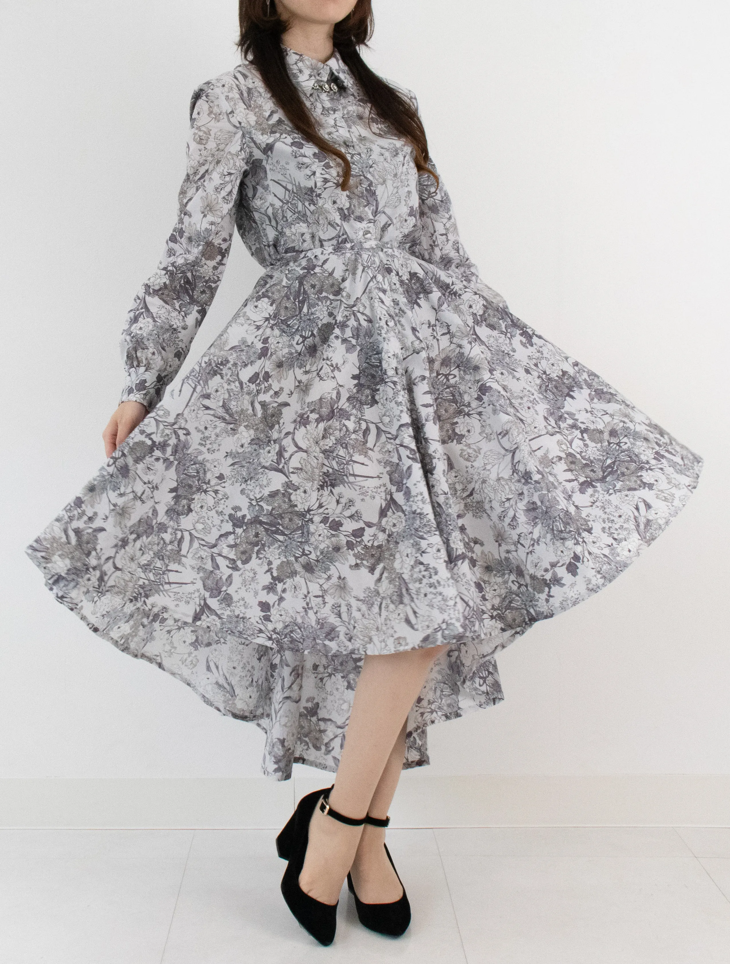 台襟付きフィッシュテールシャツワンピース　花柄グレー